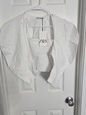 ZARA White Puff-Sleeve Cropped Top Size M **